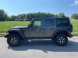 Used 2019 Jeep Wrangler Unlimited Rubicon w/ Cold Weather Group image 2