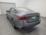 Used 2024 Nissan Altima 2.5 SV image 5