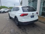 Certified 2024 Volkswagen Tiguan SE image 4