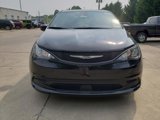 New 2025 Chrysler Voyager LX image 3
