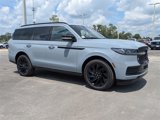 New 2025 Lincoln Navigator Reserve image 2