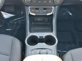 Used 2024 GMC Terrain SLE image 5