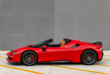 Used 2023 Ferrari SF90 Spider image 3