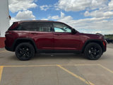Used 2023 Jeep Grand Cherokee Limited w/ Black Appearance Package image 5