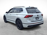 Used 2022 Volkswagen Tiguan SE R-Line image 3