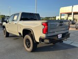 Used 2024 Chevrolet Silverado 2500 ZR2 w/ Technology Package image 3