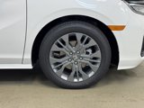 New 2026 Honda Odyssey Touring image 4
