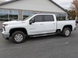 Used 2022 Chevrolet Silverado 2500 LT w/ Convenience Package image 3