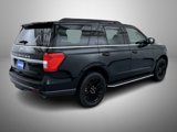 Used 2022 Ford Expedition XLT image 5