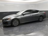Used 2023 Nissan Altima 2.5 SV image 4