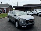Used 2024 GMC Terrain SLE image 3