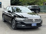 Certified 2021 Volkswagen Jetta SE w/ SE Cold Weather Package image 2