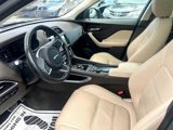 Used 2019 Jaguar F-PACE Prestige image 4