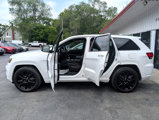 Used 2017 Jeep Grand Cherokee Altitude image 5