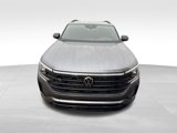 Used 2025 Volkswagen Atlas Cross Sport SEL R-Line image 4