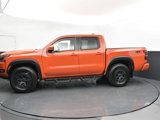 New 2025 Nissan Frontier PRO-4X w/ Tow Package image 4