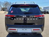 New 2025 Nissan Pathfinder Platinum image 4