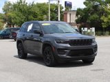 Certified 2024 Jeep Grand Cherokee Altitude image 2