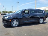 New 2025 Chrysler Voyager LX image 3