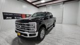New 2025 Ford F250 Lariat w/ Chrome Package image 3