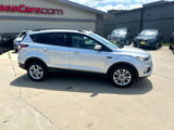 Used 2018 Ford Escape SE image 2