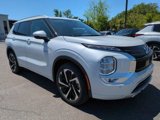 New 2025 Mitsubishi Outlander SEL image 2