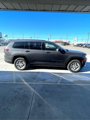 Used 2023 Jeep Grand Cherokee L Laredo image 5