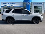 New 2025 Honda Pilot Sport image 2