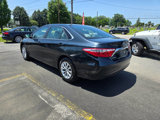 Used 2017 Toyota Camry LE image 5