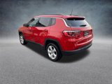 Used 2021 Jeep Compass Latitude image 3