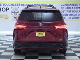 Used 2023 Toyota Sienna XSE image 4