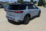 Used 2022 Nissan Pathfinder SL w/ SL Premium Package image 5