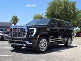 New 2025 GMC Yukon XL Denali w/ Denali Reserve Package image 4