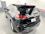 Used 2019 Nissan Rogue SV image 5