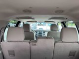 Used 2010 Ford Expedition XLT image 5