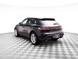 Certified 2024 Porsche Macan image 3
