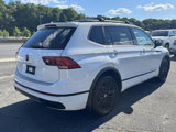Used 2022 Volkswagen Tiguan SE R-Line image 5