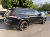 Used 2023 Jeep Grand Cherokee L Laredo image 3