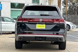 New 2025 Volkswagen Atlas Peak Edition SE image 5