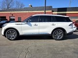 Used 2020 Lincoln Aviator AWD w/ Elements Package image 3