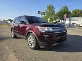 Used 2018 Ford Explorer XLT w/ Equipment Group 202A image 3