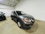 Used 2020 Nissan Rogue SV image 3