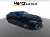 Used 2024 Toyota Camry SE image 2