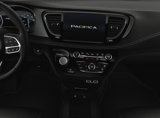 New 2025 Chrysler Pacifica Select image 5