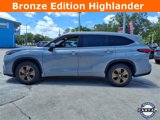 Used 2022 Toyota Highlander Bronze Edition image 4