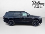 New 2025 Lincoln Navigator Reserve image 4