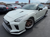Used 2015 Nissan GT-R Premium image 2