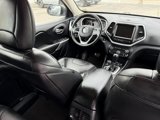 Used 2018 Jeep Cherokee Overland image 5