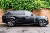 Used 2023 Land Rover Range Rover Long Wheelbase SE image 4