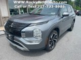 Used 2023 Mitsubishi Outlander SE image 3